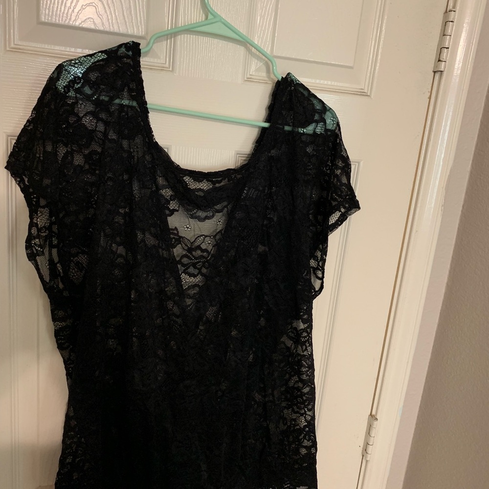 Torrid lacy layering top!
